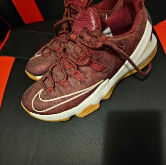 3 pair of men's shoes - Picture 8 of 9